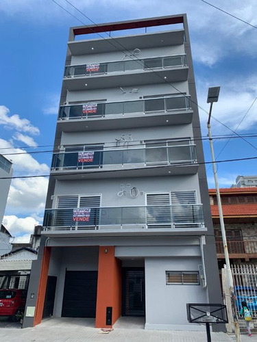 Departamento En Venta En Wilde Centro