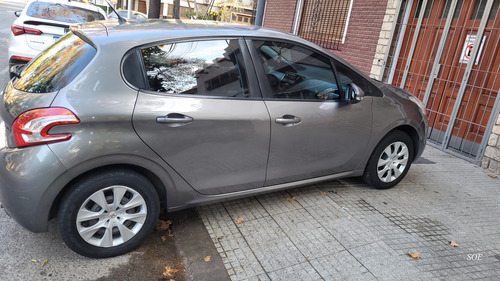 Peugeot 208 1.5 Active