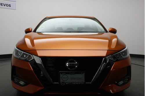 Nissan Sentra 2.0 Advance Mt