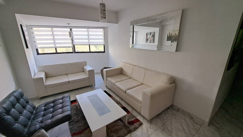 En Venta Apartamento Semiamoblado En Residencia Ankara Valles De Camoruco Cod 270540