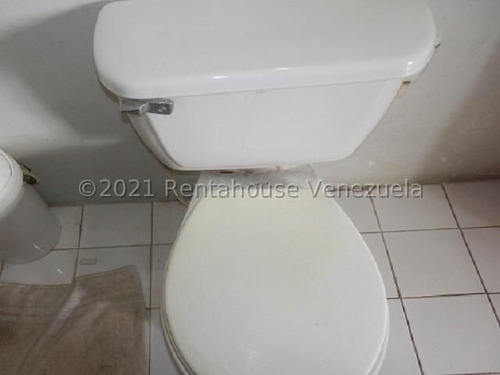 Imagen 5 de 30 de Apartamentos En Alquiler La Puerta Cabudare 22-5179 +m