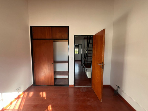 Venta Triplex Muñiz