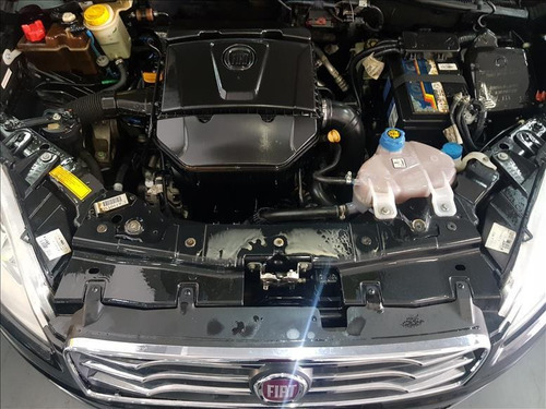 Imagem 7 de 8 de Fiat Linea 1.8 Essence 16v