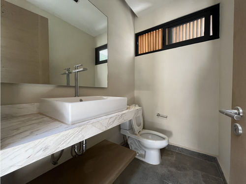 Casa Moderna En Renta | Avándaro