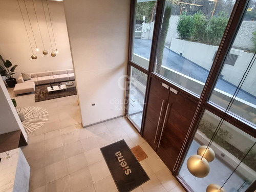 Exclusivo Departamento En La Huasa