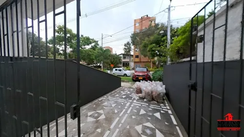 Local En Arriendo En Medellín - Simon Bolivar
