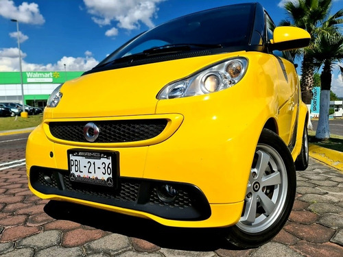 Imagen 1 de 15 de Smart Fortwo 2015 1.0 Coupe Black&white L3 At