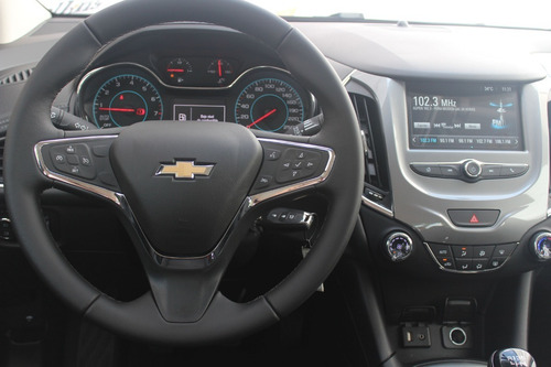 Imagen 13 de 16 de Chevrolet Cruze 5 Lt