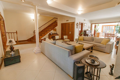Alquiler Importante Casa-acassuso Exclusivo- 586m2