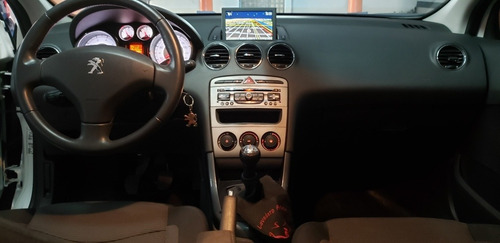 Peugeot 308 1.6 Allure Nav / 2013