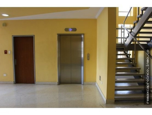 Imagen 5 de 12 de En Venta Oficina Zona Industrial