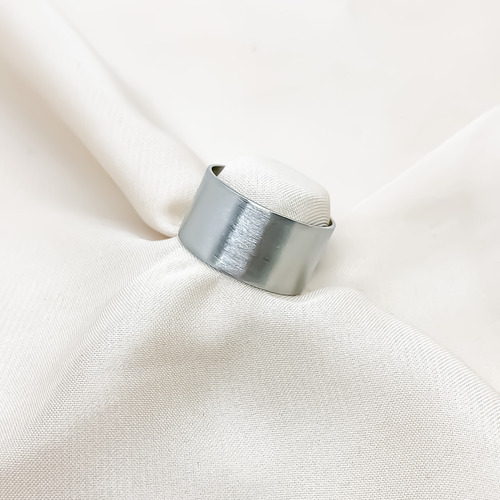 Anillo Cinta Ancha Acero Regulable 10 Mm Esmerialdo B) Mediano