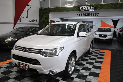 Mitsubishi Outlander OUTLANDER 2.0 16V 160CV AUT.