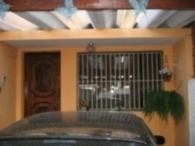 Imagem 2 de 10 de Sobrado À Venda, 2 Quartos, 1 Vaga, Bastos - Santo André/sp - 13650