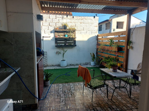 Duplex 3 Ambientes. Ph, Hermosa Casa En Venta En Williams Morris. Hurlingham.