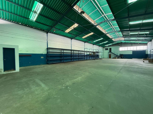 Se Vende Galpon En Terrazas De Castilliyo San Diego Valencia