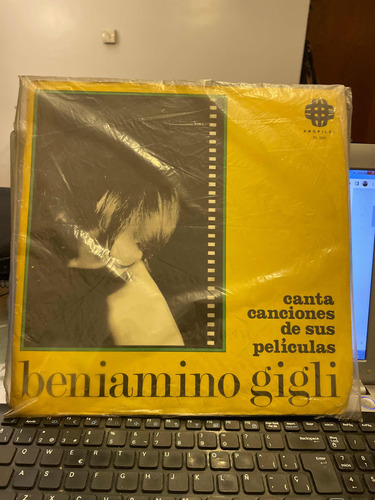 Gigli  ! Canta Canciones De Sus Peliculas ! Vinilo