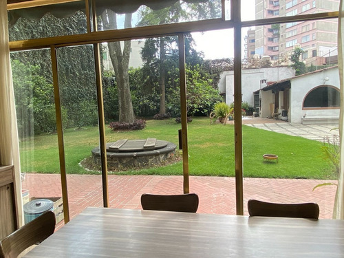 San José Insurgentes, Casa Con Jardín, En Venta