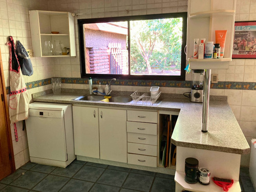 Dueño Vende Parcela Con 2 Casas Más Amplio Quincho