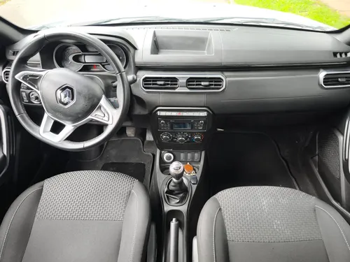 Renault Duster Oroch 2.0 Intens