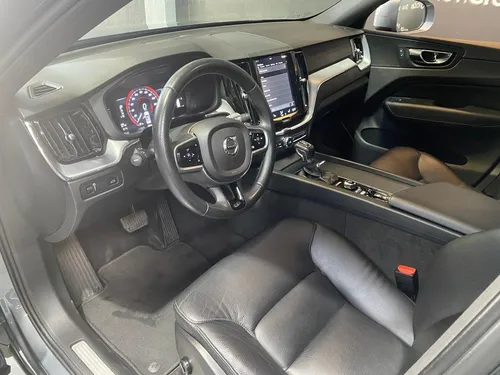 Volvo XC60 2.0 T5 Awd Momentum