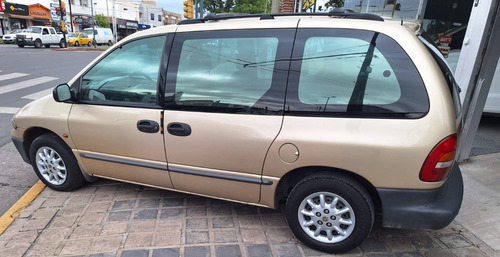 Chrysler Caravan 3.3 Se 3.3