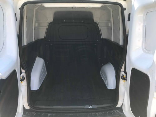 Imagem 6 de 8 de Fiat Fiorino 1.4 Mpi Furgão Hard Working 8v Flex 2p Manual