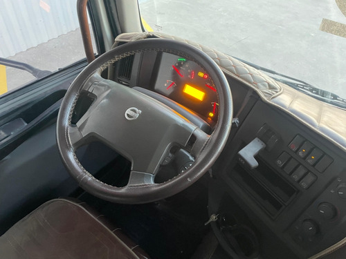 Volvo Vm 330 8x2 2022