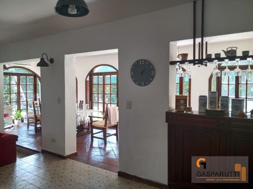 Imagen 12 de 21 de Casa En Aranjuez Country Club 5 Ambientes Con Pileta!
