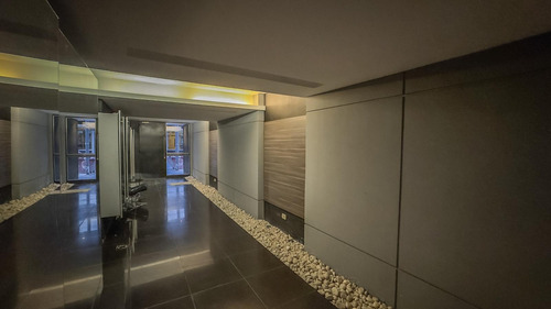 Venta De Monoambiente En Palermo Con Balcón. Muy Buena Propiedad!