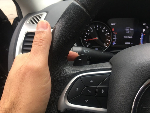 Imagem 14 de 14 de Jeep Compass 2.0 Flex Longitude Automatico 20506km