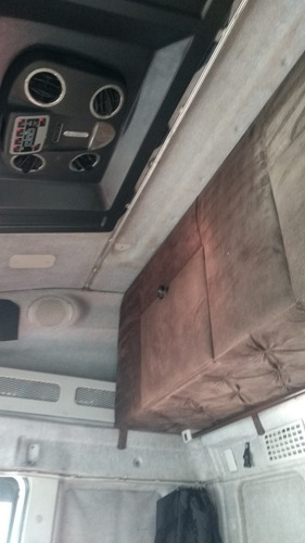 Imagem 10 de 10 de Iveco Stralis