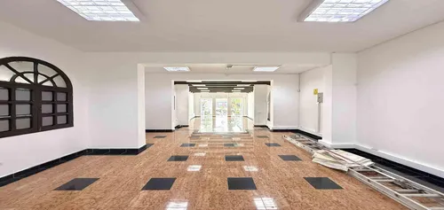 Local En Arriendo En Av Circunvalar/pereira (279061515).