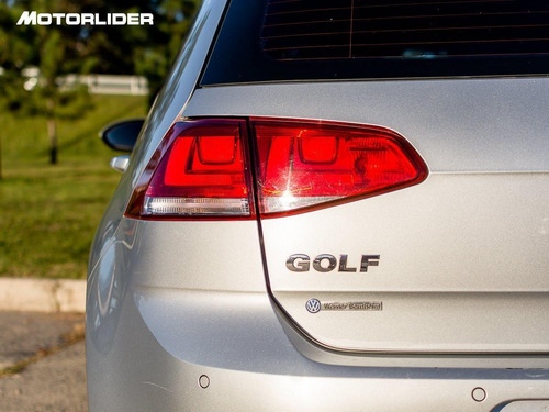 Imagen 12 de 13 de Volkswagen Golf Comfortline Tsi Mt | Permuta / Financia