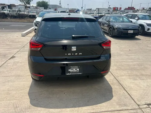 Seat Ibiza 5p Xcellence L4/1.6 Man