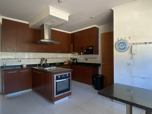 Casa En Venta La Dehesa Golf Manquehue