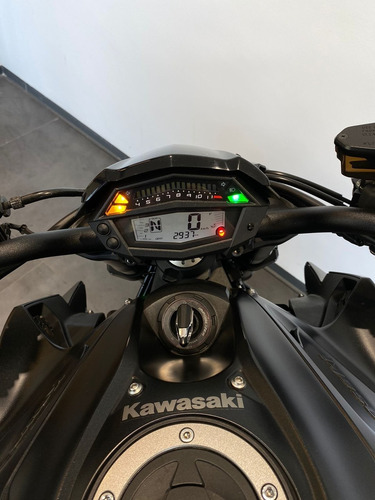 Imagem 12 de 13 de Kawasaki Z1000 Abs 2021 Preta