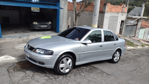Imagem 1 de 10 de Chevrolet Vectra 2005 2.0 Expression 4p