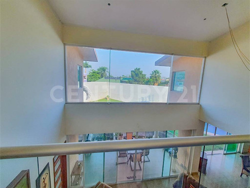 Casa De 664 M2 En Sumiya Jiutepec Morelos $10,800,000.00 Mxn