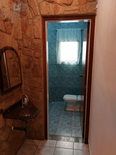 Imagem 10 de 15 de Excelente Oportunidade!!! Sobrado Com 3 Quartos, Sendo 1 Suíte, Cômodos Amplos Na Guilhermina. - Si1773