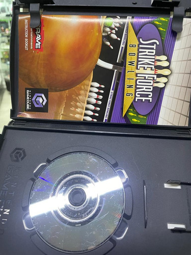 Strike Force Bowling - Nintendo Game Cube (Reacondicionado)
