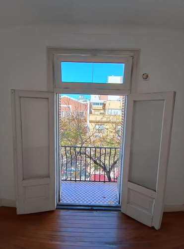 Departamento 2 Ambientes En Alquiler - Parque Chacabuco