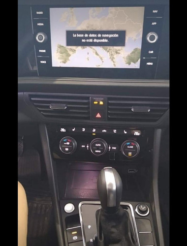Volkswagen Vento 1.4 Highline 150cv At... Fede Punta!!!