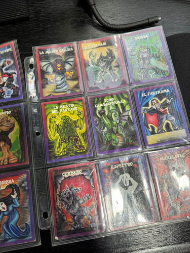 Lote 40 Tarjetas Monstruos De Bolsillo Sonrics Raros (Usado)