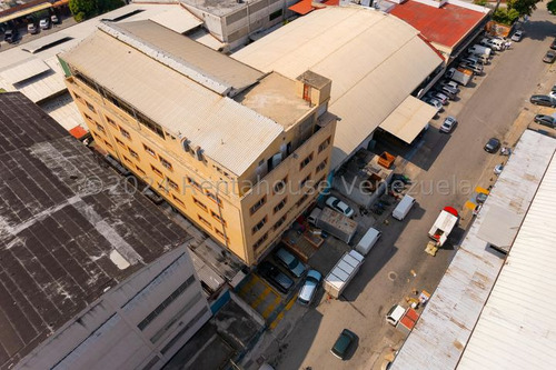 Edificio Comercial En Venta Mls #24-17255