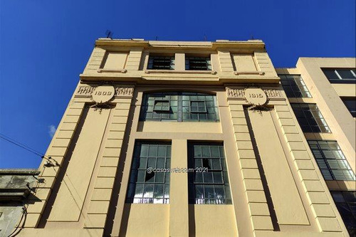 Edificio Con 5 Oficinas Y Estacionamiento 95 Autos