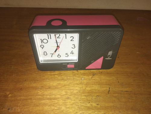 Antigo Anos 80 Raro Do Japão Rádio Relógio Alarme Gravador (Usado)