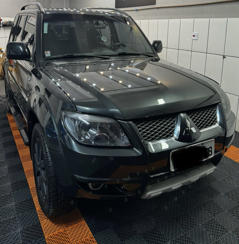 Mitsubishi Pajero TR4 2.0 Flex Aut. 5p