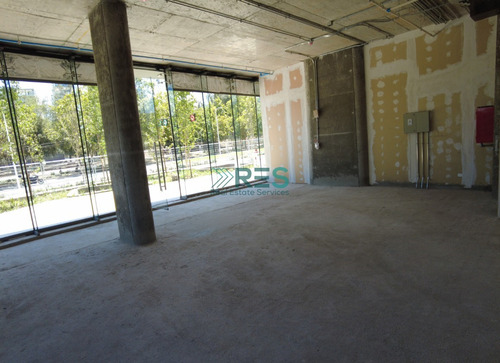 Local Comercial En Arriendo En Las Condes