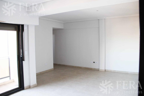 Imagen 2 de 29 de Venta De Departamento 2 Ambientes En Wilde (17501.0)